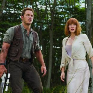 Jurassic World Dominates the Weekend Box Office