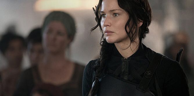The Hunger Games: Mockingjay Part 1 parents guide