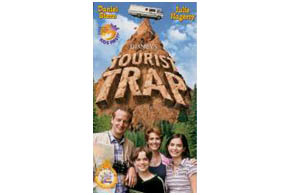 Still shot from the movie: Tourist Trap.