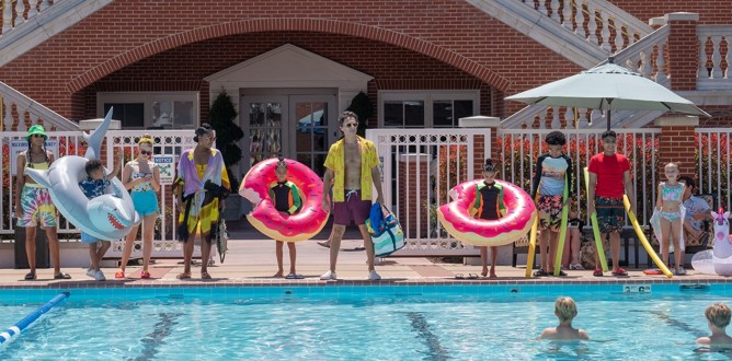 Cheaper by the Dozen (2022) parents guide