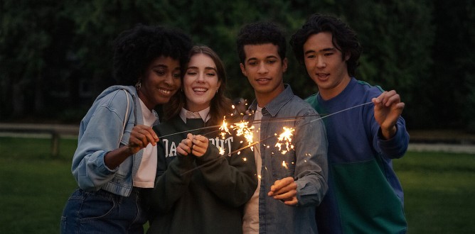 Hello, Goodbye, and Everything in Between parents guide