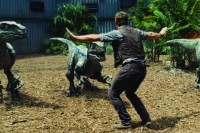 Jurassic World Sparks New Online Trend with Zookeepers