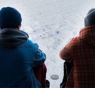 A Miracle on Christmas Lake