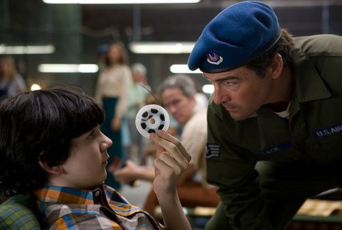 Super 8 parents guide
