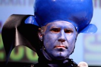 How Social Media Turns Us Into Fools